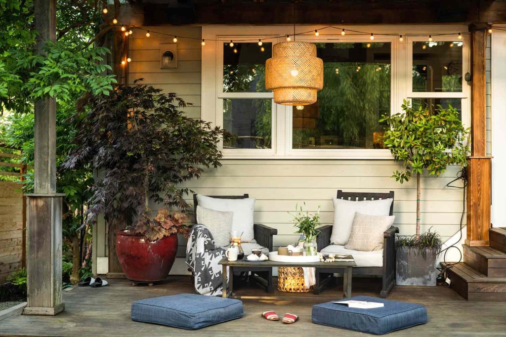 creative deck decorations - Ideas That Prove Small Decks Can Be Beautiful and Functional