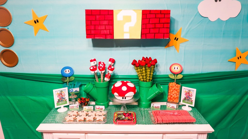 creative mario decoration - Super Mario Birthday Party Ideas DIY + FREE Printables